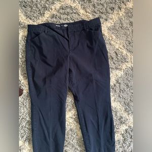 OLD NAVY PIXIE HIGH RISE STRAIGHT